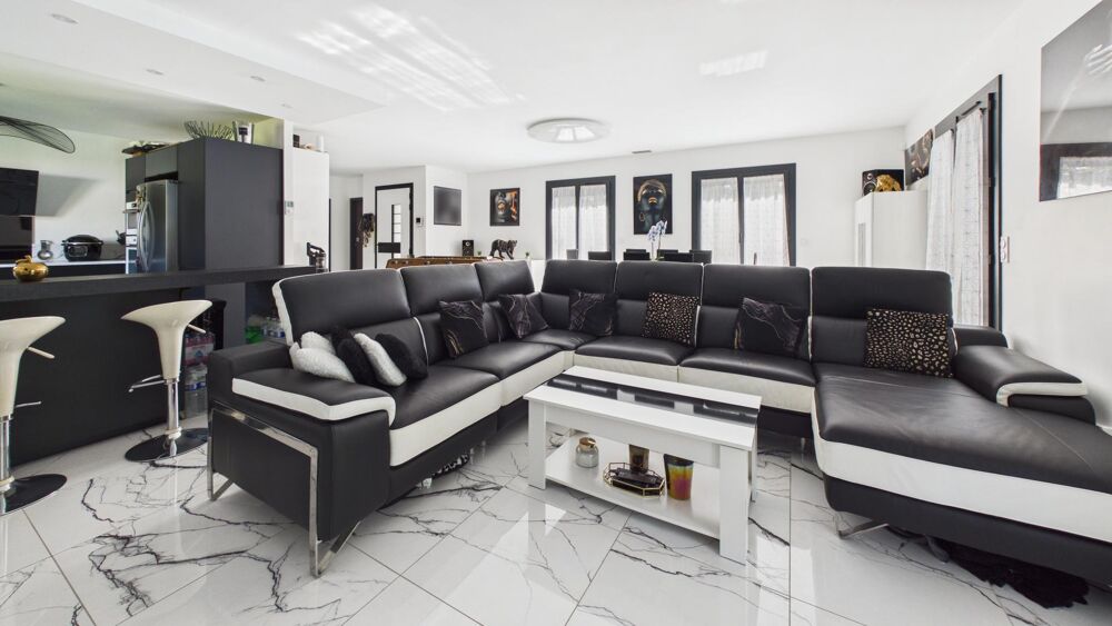 Vente Maison MÉDIS : MAISON 4 CHAMBRES AVEC PISCINE Medis