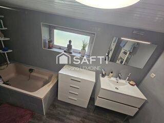  Maison à vendre 7 pièces 214 m²