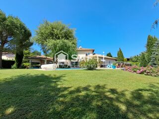  Maison � vendre 7 pi�ces 258 m�