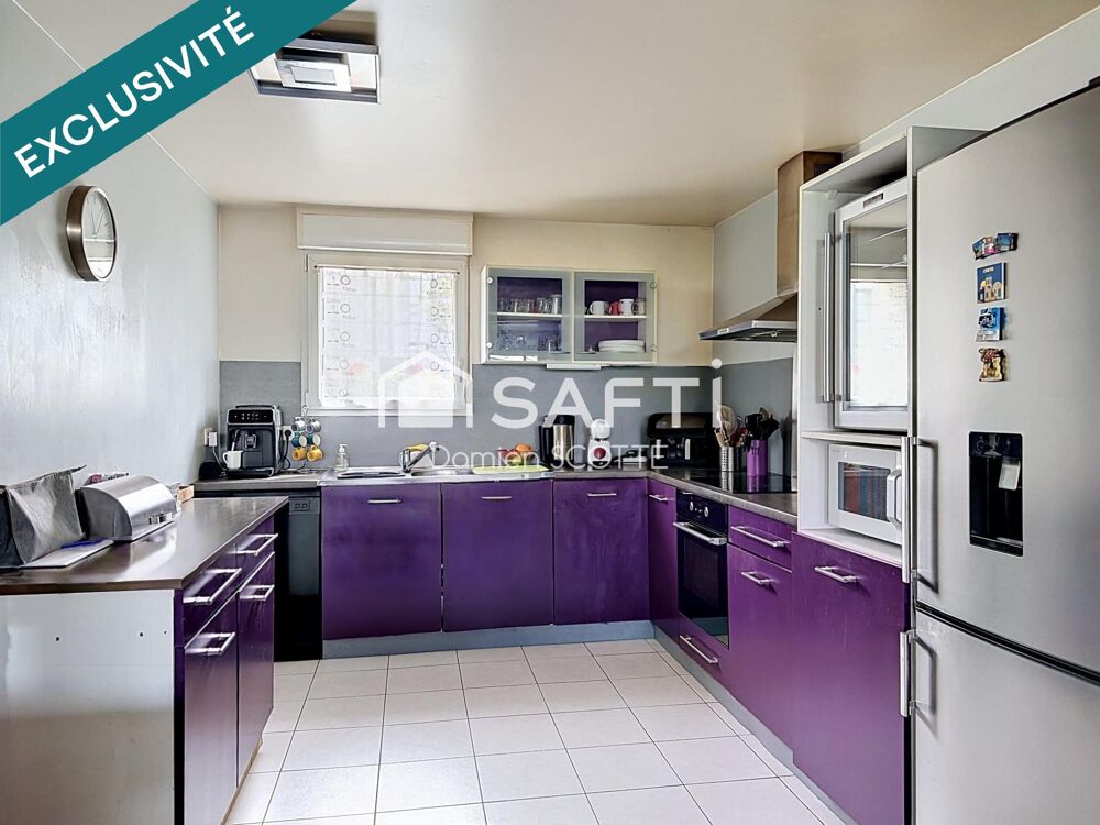 Maison 104 m², 4 chambres, garage et parking