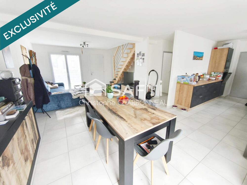 MAISON RECENTE DE 5 PIECES 105 M2 EN CENTRE BOURG