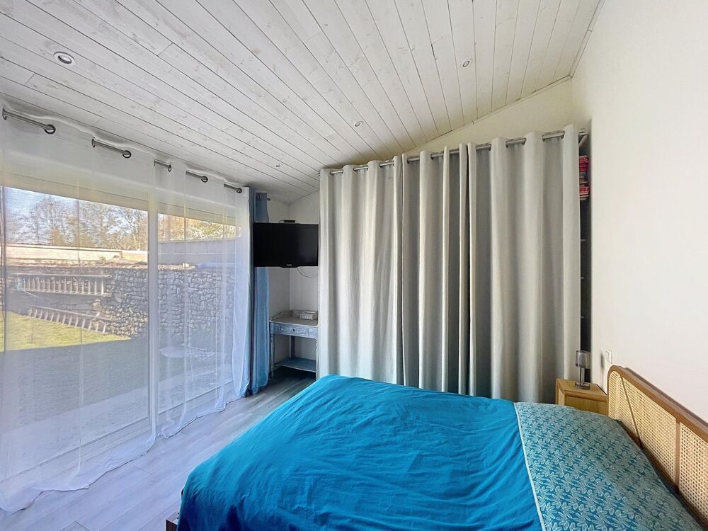 Vente Maison Ensemble immobilier avec deux logements indépendants, gîte, dépendances et piscine Vibrac