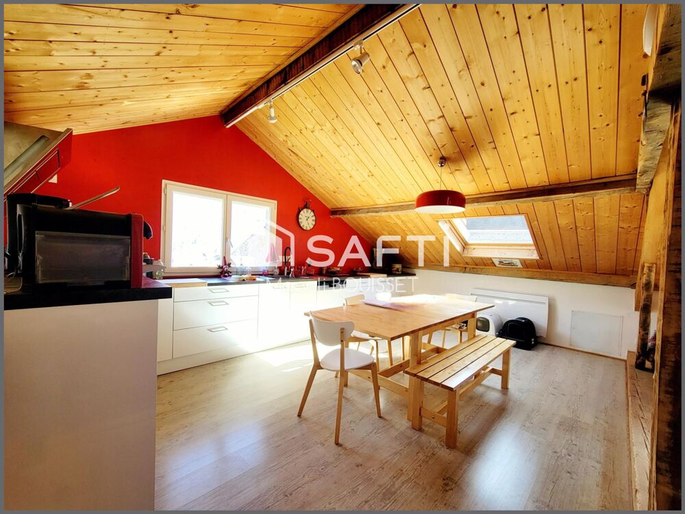 Vente Appartement Appartement cosy T4 de 72m², au sol 121m², trois chambres, salle de bain et douche, cave idéal pour entreposer vélos et skis, pl Bagneres-de-luchon