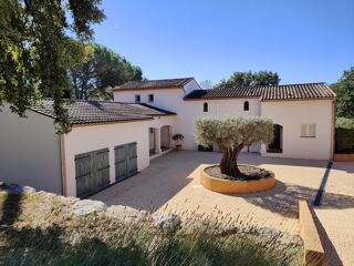  Maison  vendre 8 pices 200 m