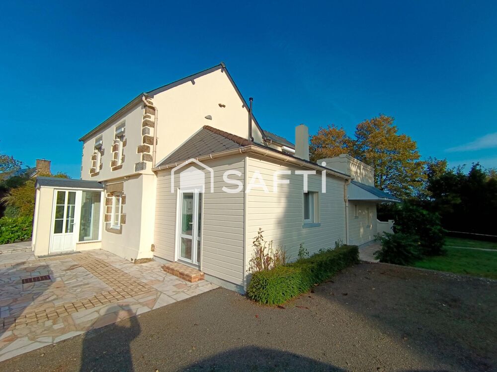 Vente Maison Safti-Benjamin Marcouiller vous propose : maison 7 pièces avec piscine. Boisyvon