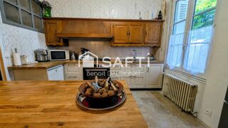  Maison à vendre 11 pièces 275 m²