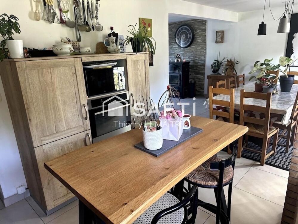 Vente Maison Terrain de 8000 m2 et sa maison dans le quartier du Marais à Guines. Guines