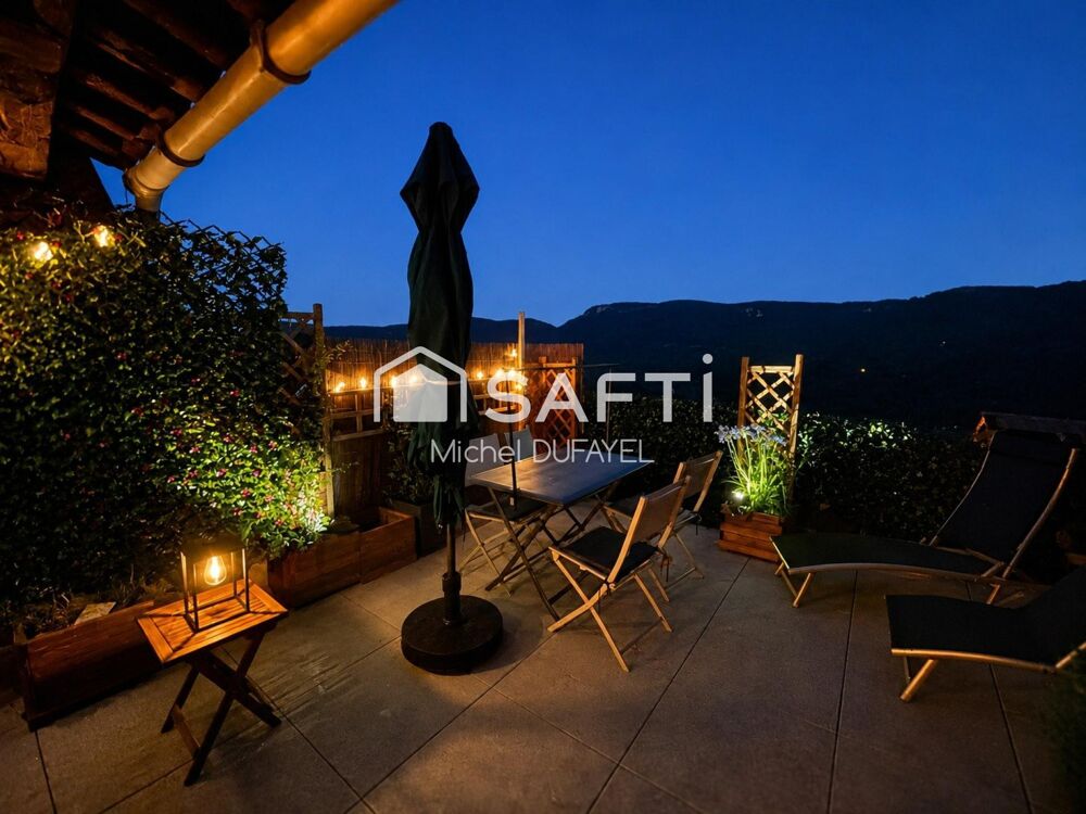 Maison de village avec terrasse plein sud