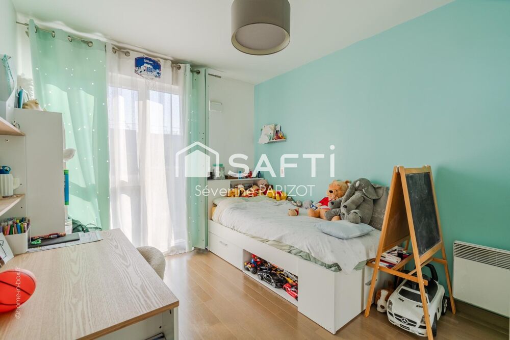Vente Appartement 3 pièces lumineux avec terrasse exposée sud, parking Noisy-le-grand