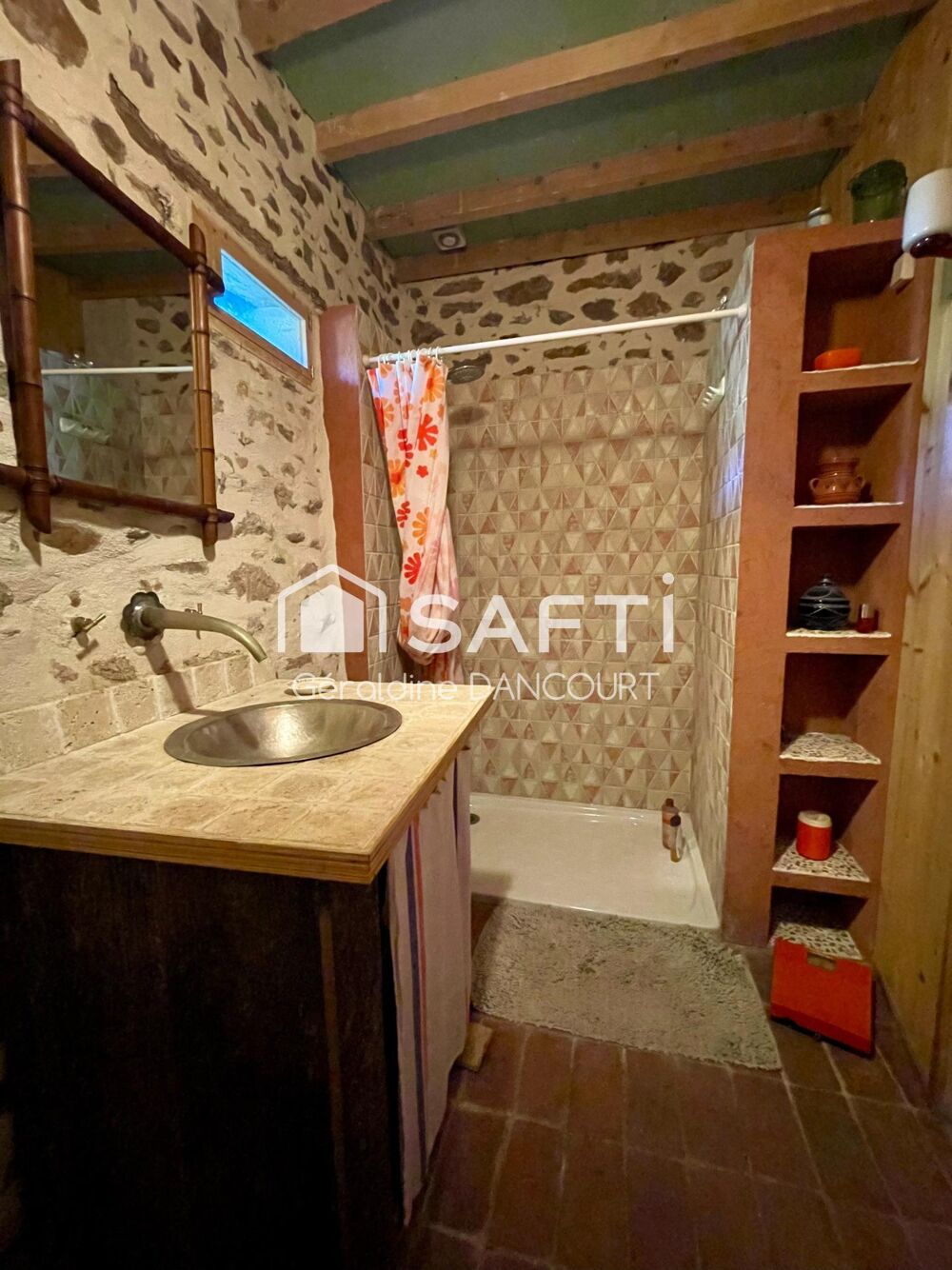 Charme naturel (92m²) et potentiel de 50m²
