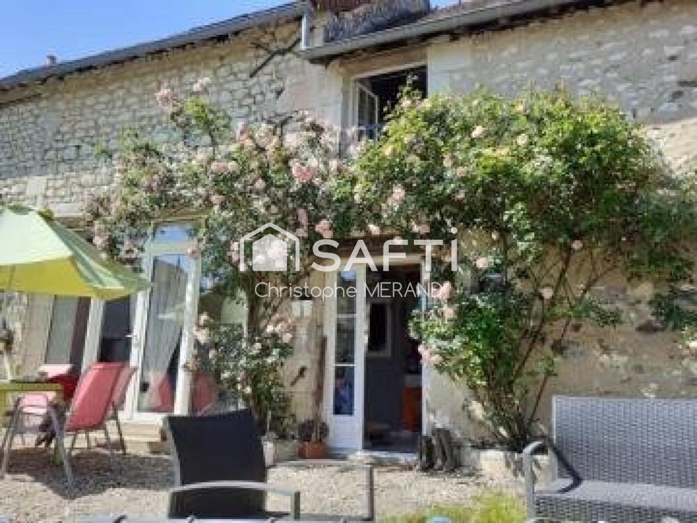 Vente Maison Ancienne ferme avec dépendances sur 5300 m2 de terrain Vaux-sur-vienne