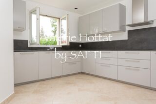  Maison � vendre 9 pi�ces 240 m�