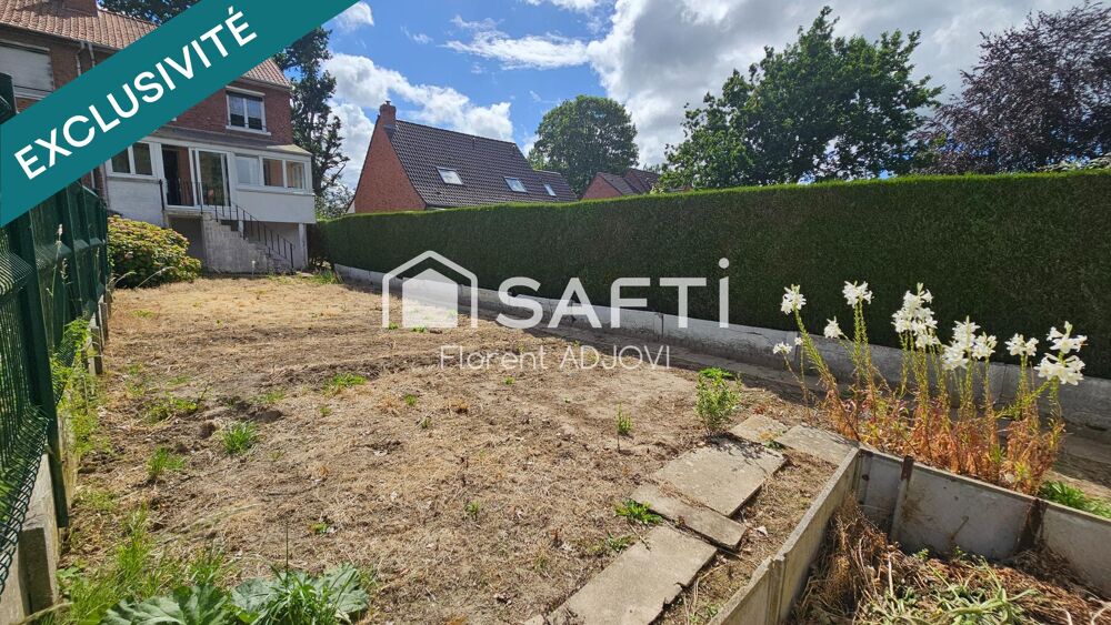 Vente Maison Donnez vie à vos projets dans cette maison idéalement située,offrant de multiples possibilités d'aménagement et un véritable pot Wormhout