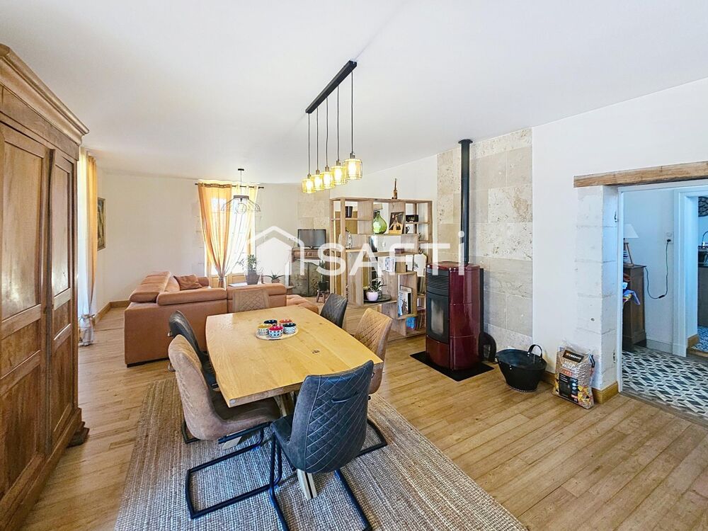 Charmante maison en pierre de 180 m² habitables.