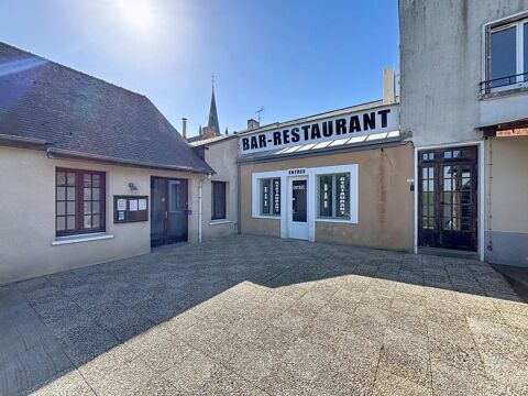   MURS COMMERCIAUX - JOUE EN CHARNIE / 72540 