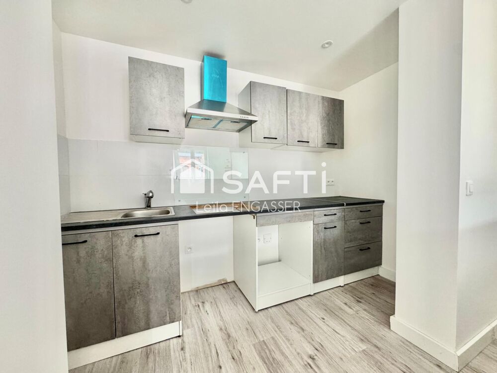 Location Appartement Appartement F4 rénové - 81m2 - Centre ville Anet Anet