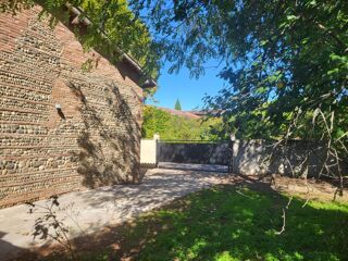  Maison  vendre 11 pices 301 m