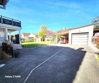  Maison  vendre 9 pices 213 m