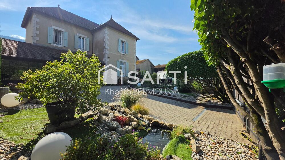 Vente Maison Propriété de caractère de 279 m² avec piscine couverte et espace bien-être Belley