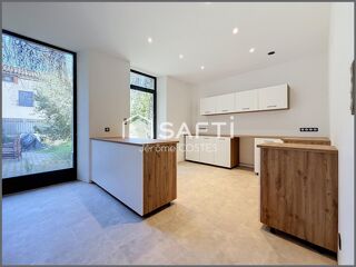  Maison à vendre 7 pièces 244 m²