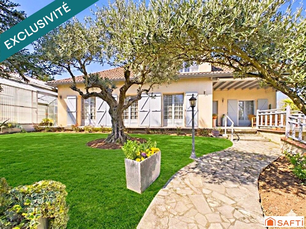 Magnifique Maison T6 180m2 sur 2860m2 de Terrain avec Piscine!!!