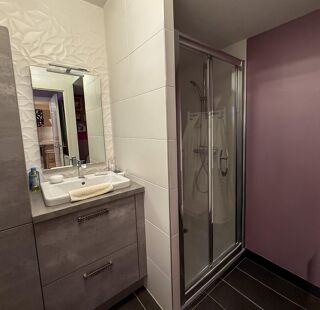  Appartement � vendre 4 pi�ces 82 m�