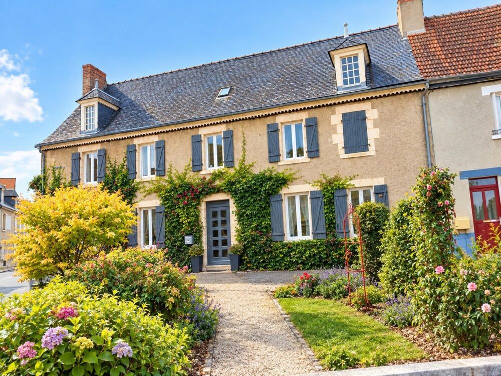 Vente Maison Maison pleine de charme au cœur de Chénérailles Chénérailles