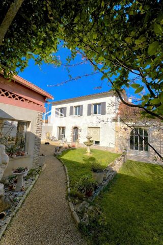  Maison � vendre 4 pi�ces 182 m�