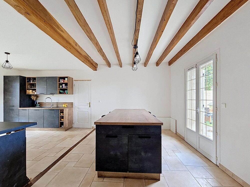 Vente Maison Maison 7 pièces de 164m² habitables Villiers St Georges Villiers-saint-georges