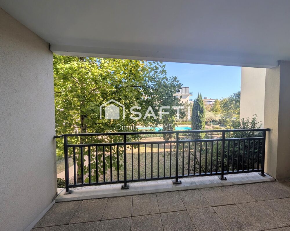 Vente Appartement T2 avec balcon, parking et piscine – Chartrons Bordeaux