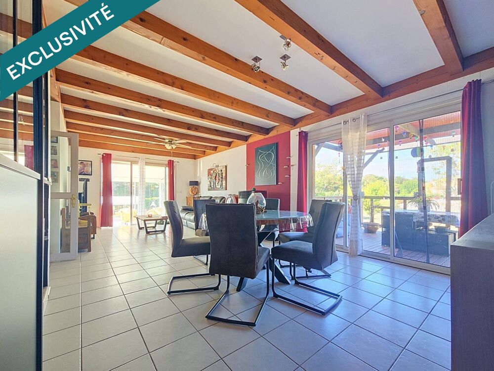 Une superbe villa avec piscine et 2145m2 de terrain paysager, dans lun des secteurs les plus recherchés dHérépian.