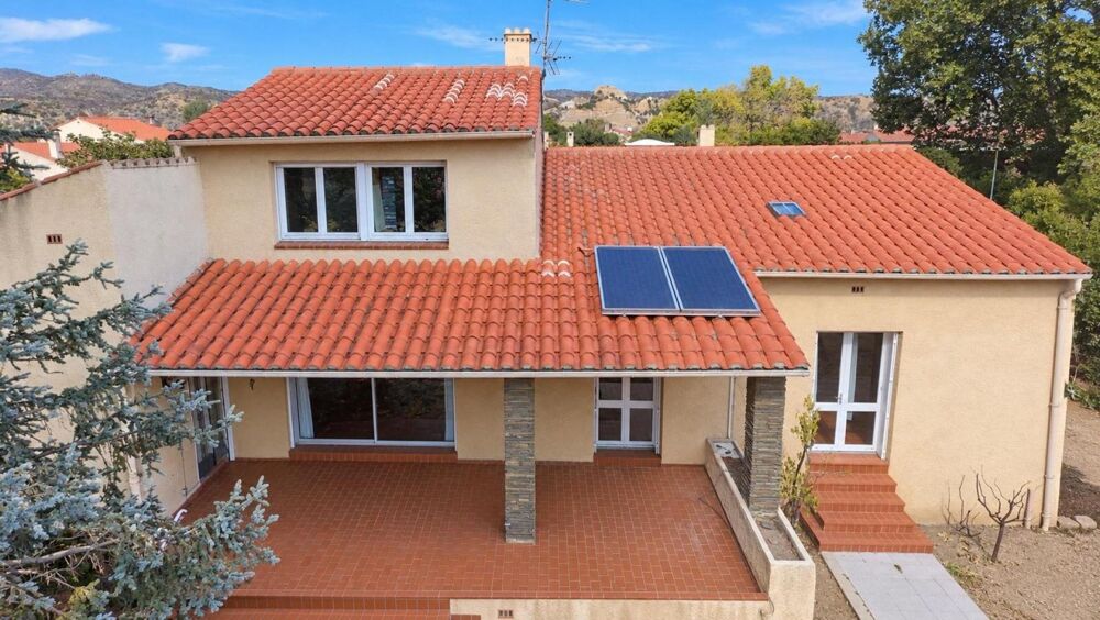 Grand terrain, beaux volumes et potentiel unique !