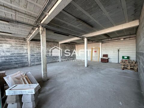   À LOUER – CELLULE COMMERCIALE NEUVE À AMÉNAGER – 214 m² 