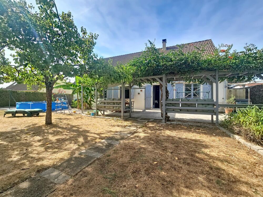 Vente Maison Maison 8 pièces 180m² avec double garage à Ste Colombe Sainte-colombe