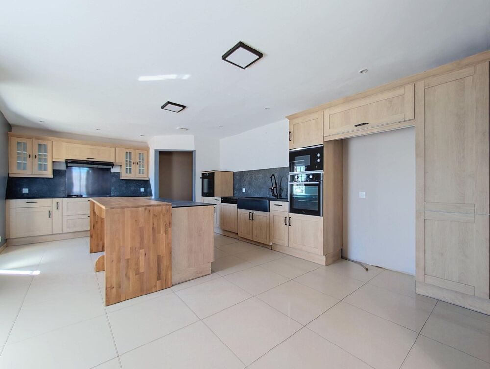 Vente Maison Belle demeure de 275 m² + dépendances sur 1 ha Braud-et-saint-louis