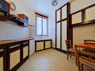  Appartement à vendre 6 pièces 148 m²