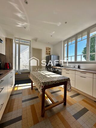  Maison à vendre 8 pièces 345 m²