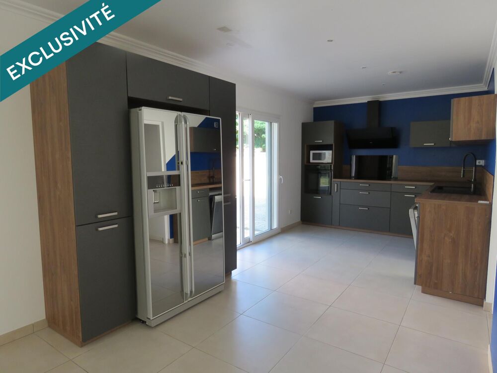Maison 6 pièces de 195 m² avec une grande dépendance à Cercottes au nord d'Orléans.
