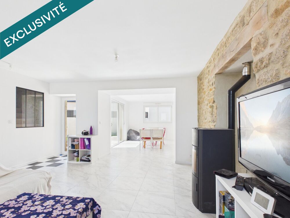 Cléder  Élégante maison de ville rénovée, entre mer et commodités