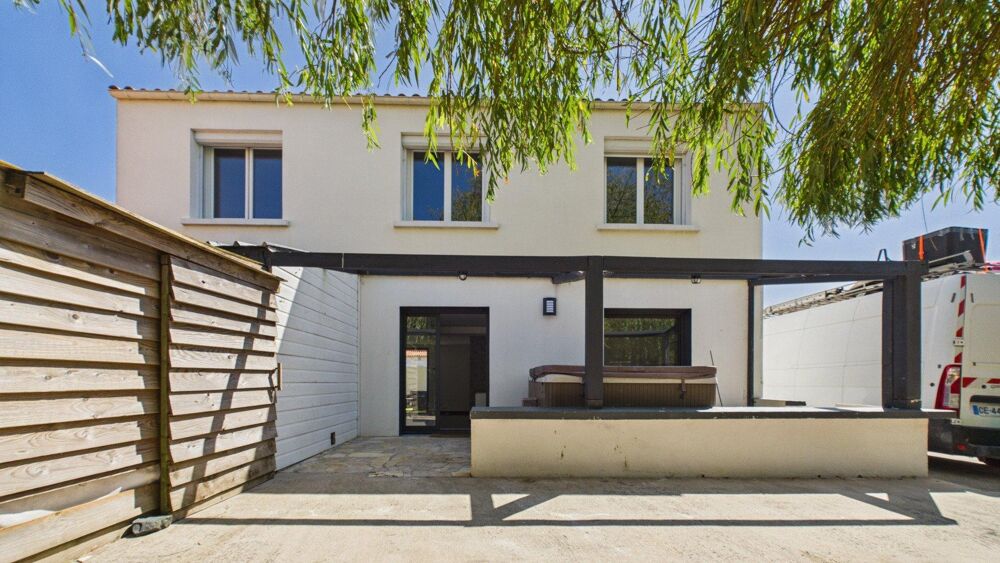 Maison 4 pièces 130 m² · à Saint-Xandre · 130 m² · 478 000 €