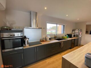  Maison  vendre 4 pices 135 m