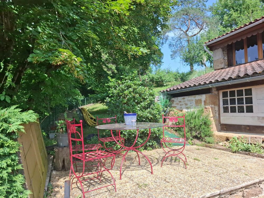 Vente Maison Jolie maison de caractère  avec superbe dépendance, proche du chemin de Saint Jacques de Compostelle Figeac