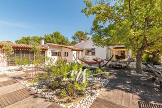  Maison � vendre 14 pi�ces 400 m� Eguilles