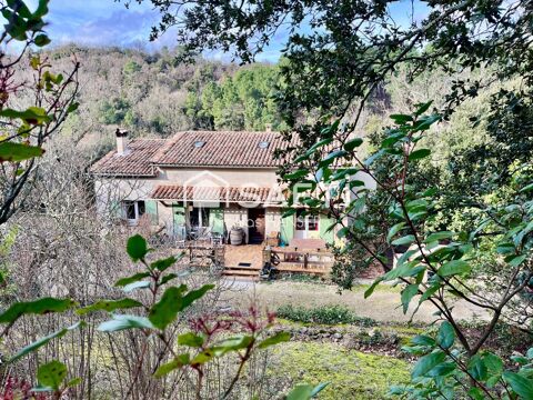   Maison familiale en pleine nature � 10mn d'Anduze et d'Al�s Maison - 13 pi�ce(s) - 254 m�