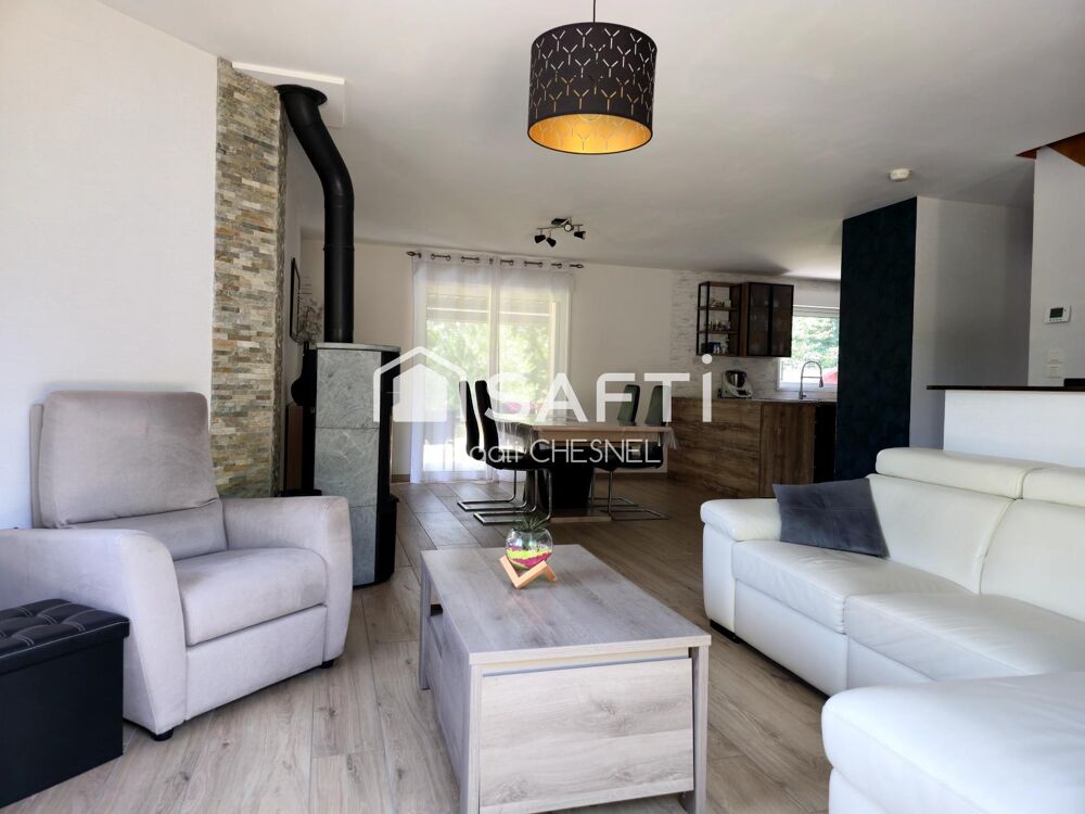 MAISON 110 m² (148 m² au sol)  4 CHAMBRES  TERRAIN 1000 m²  ENVIRONNEMENT CALME