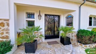  Maison � vendre 6 pi�ces 205 m�