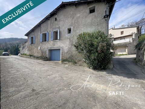   Maison avec terrasse et grand sous-sol Maison - 5 pi�ce(s) - 101 m�