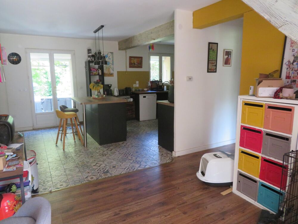 Maison au calme avec grand jardin et garage