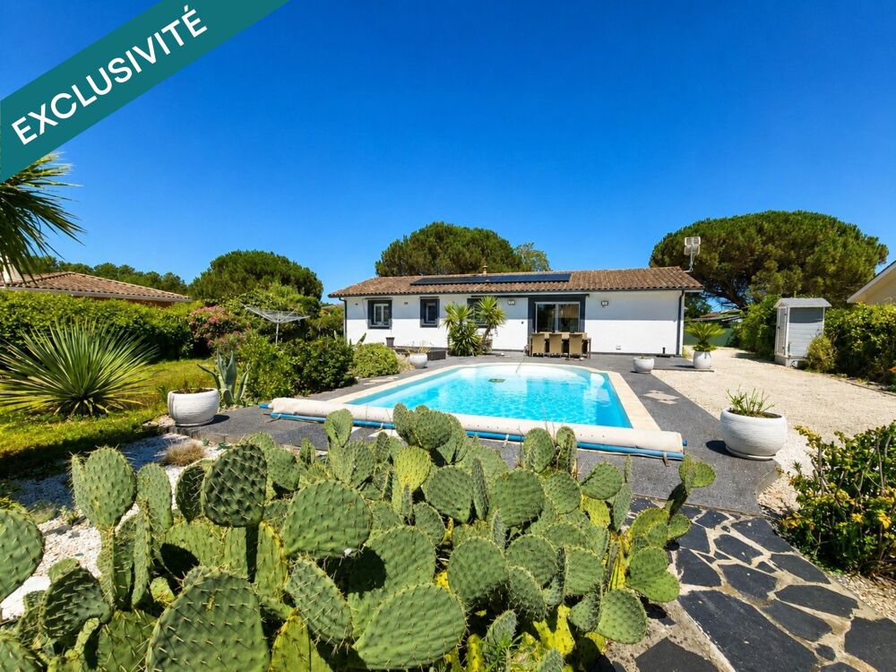 Maison de plain-pied  Piscine  Dépendance  Jardin paysager