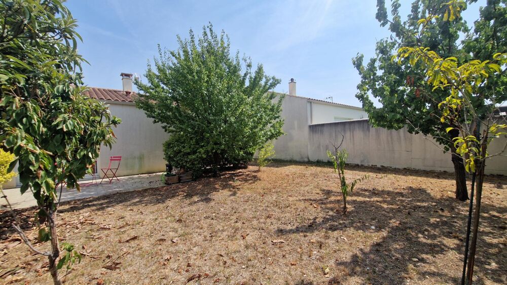 Vente Maison Maison de plain-pied avec jardin arboré. Verines